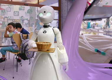 იაპონურმა კაფემ პარალიზებული ადამიანები რობოტების საშუალებით დაასაქმა