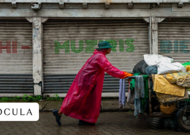 ონლაინ გამოცემა „ოკულა“ დეკემბერში სანახავ მსოფლიოს ტოპ 10 შოუს შორის ვაჟიკო ჩაჩხიანის გამოფენას ასახელებს